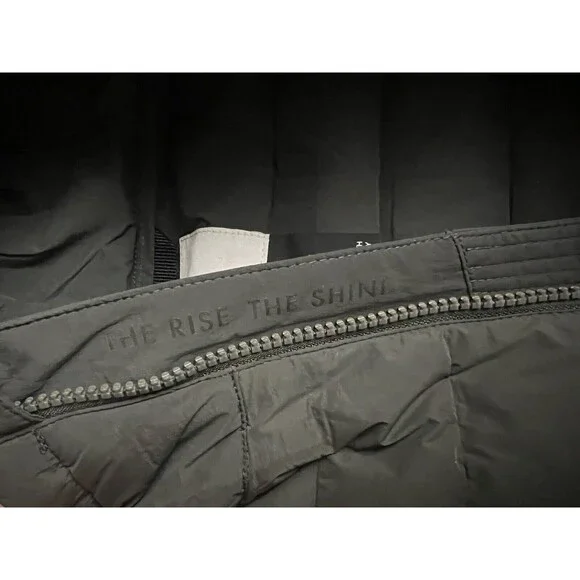 Vuori Men’s Steadfast Jacket Full Zip Puffer Hooded Outerwear Balsam Sz XL New - Picture 5 of 8